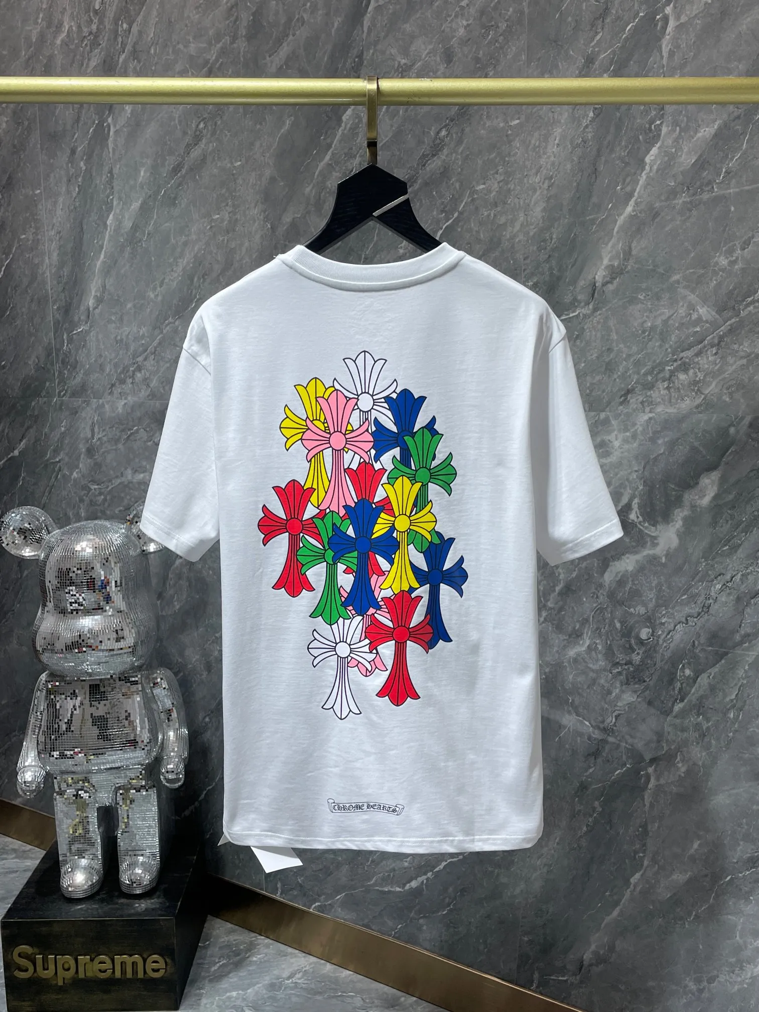 P140 New Chrome Hearts 25ss for summer. High gram weight, environmentally friendly and high-quality top-grade fabric. 260g~270g. Chrome classic color phantom cross letter flower arm length T. Imported environmentally friendly glue printing and dyeing. Counter synchronization. Re-engraved version 1:1. Recommended color: black white. Size: S, M, L, XL